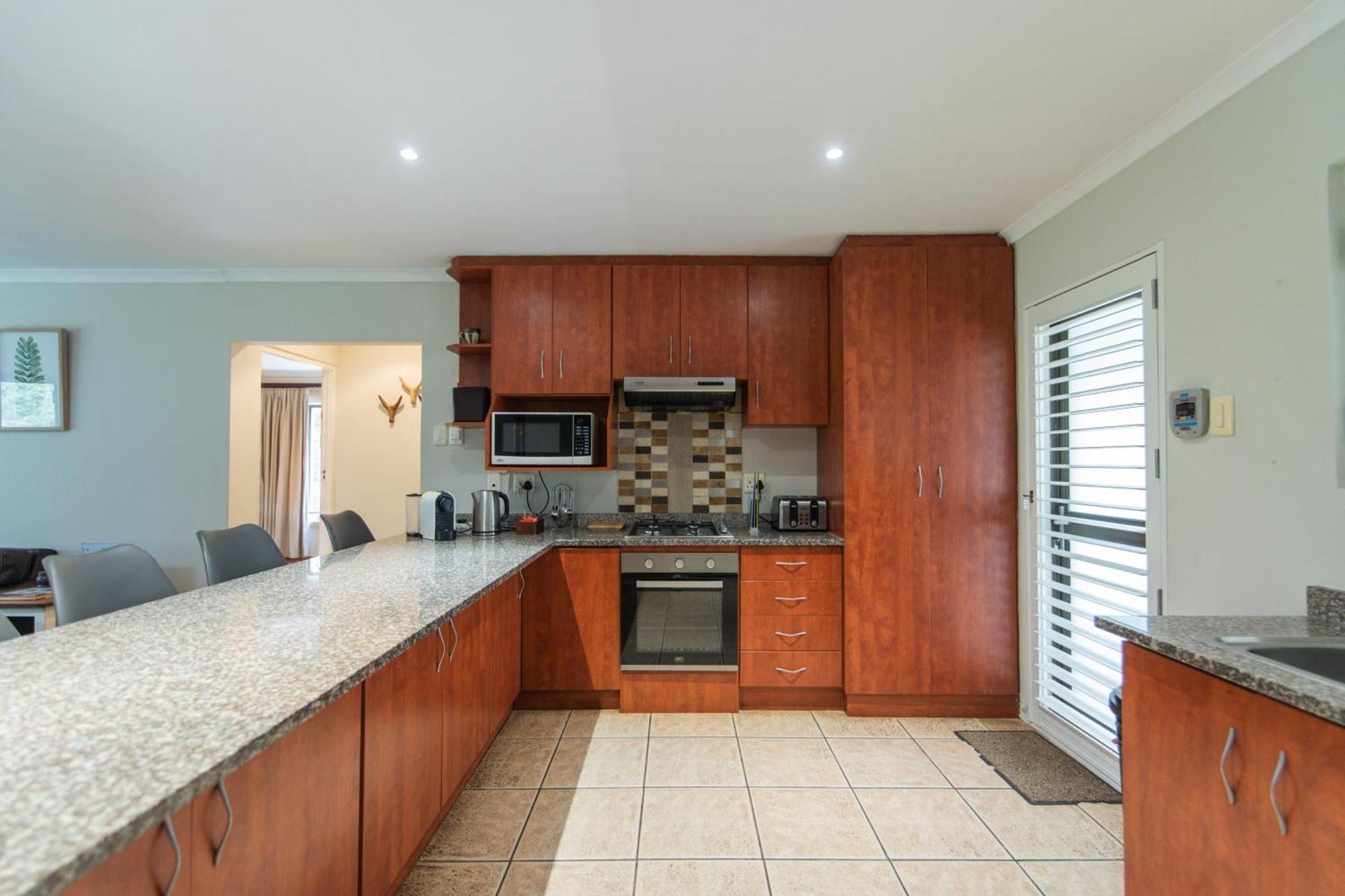 Thunzi Bush alojamiento Beachview Exterior foto